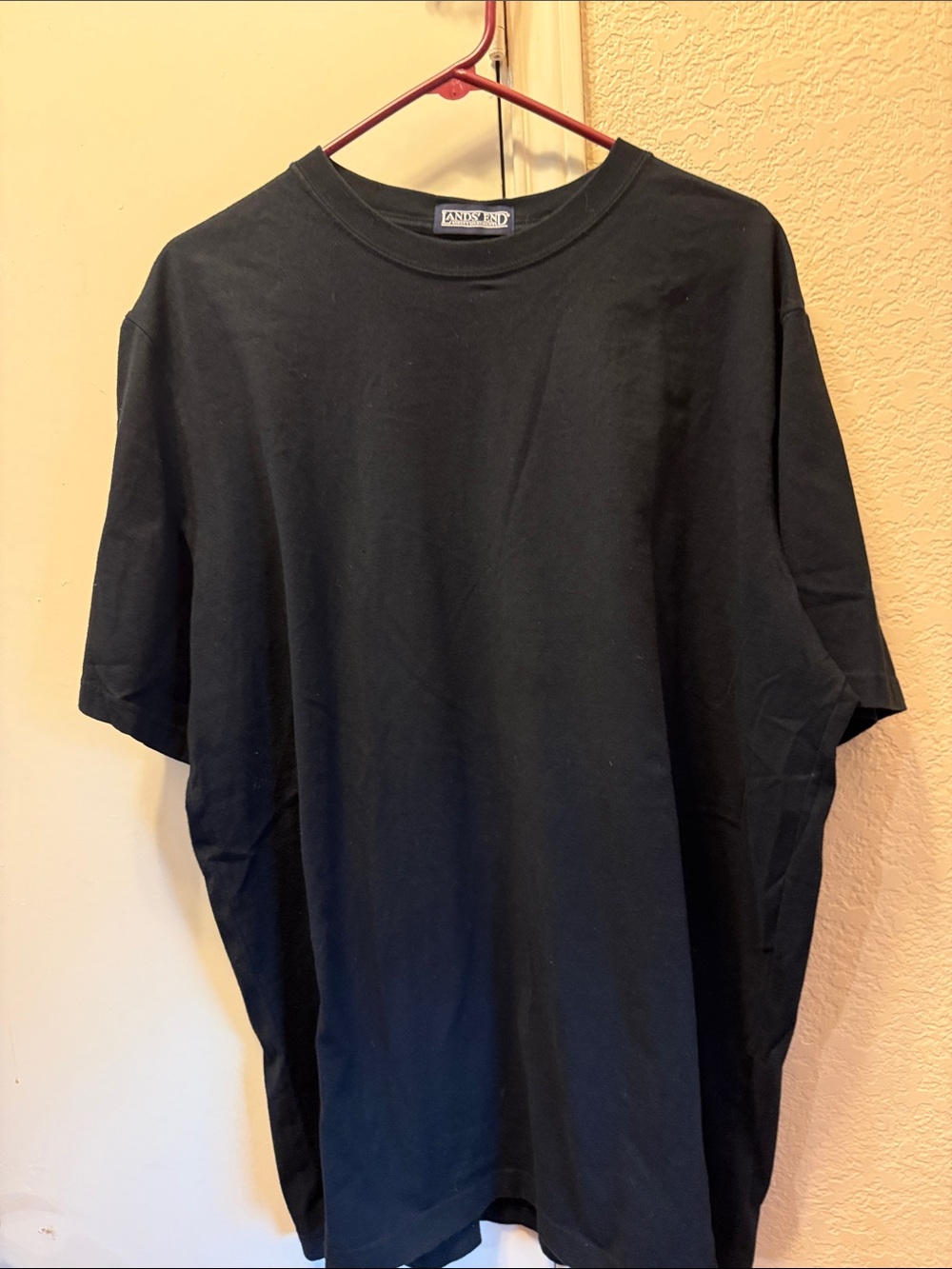 Lands End Black Men's Crew Neck T‑Shirt - Classic Fit